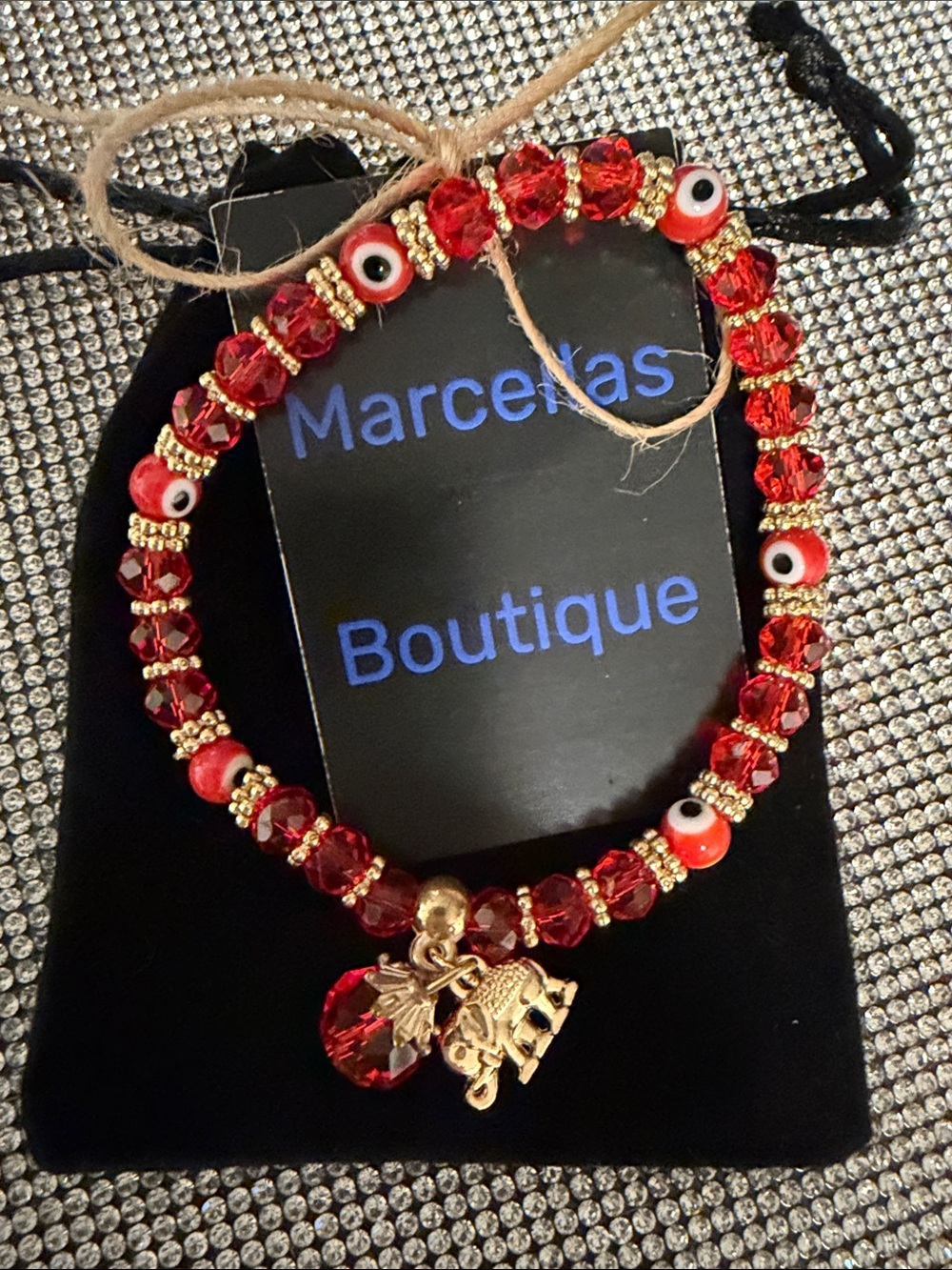 Red Crystal Elephant Charm Bracelet. 🆕